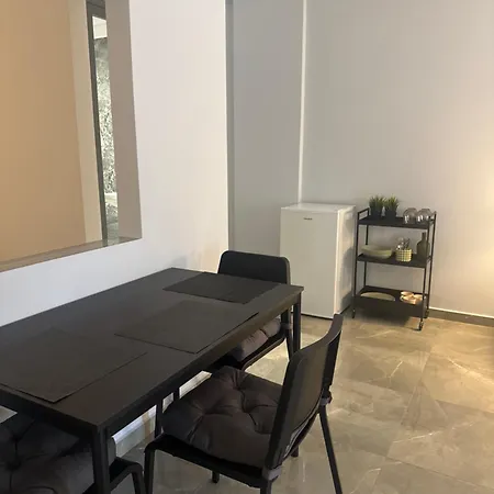 Apartment Eleon *